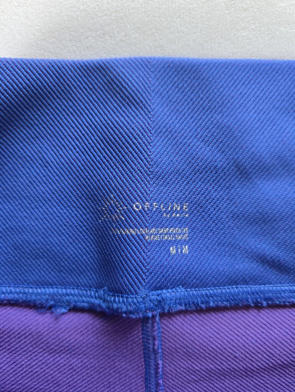 Aerie Offline▪️Seamless 7/8 High Rise Two Tone Ribbed Leggings - Picture 7 of 9